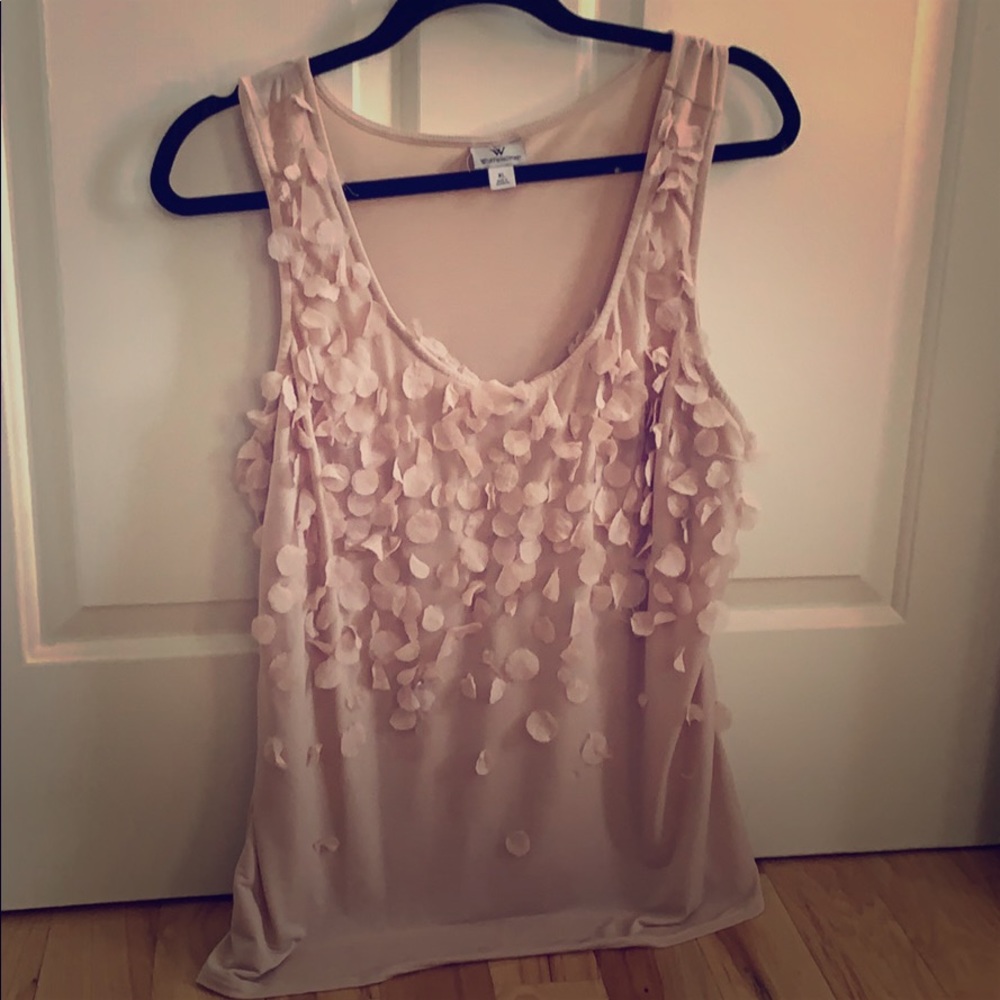 Sleeveless blouse